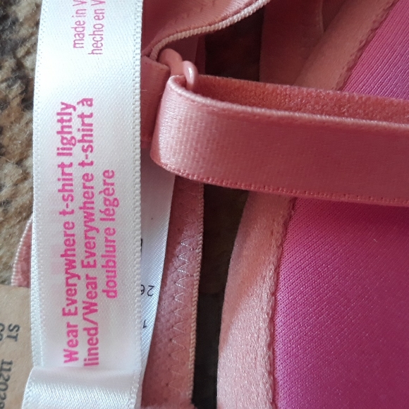 Pink VS wear everywhere T-shirt bra - Picture 8 of 13